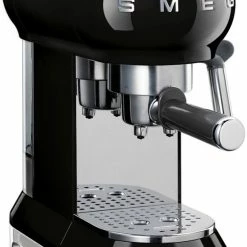 Smeg ECF01 Espresso Machine