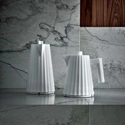 Alessi MDL06/1 Plissé Electric Water Kettle 1.0 L 9 Alessi MDL06/1 Plissé Electric Water Kettle 1.0 L -Coffee Grinders Store alessi mdl06 1 plisse 3329 2