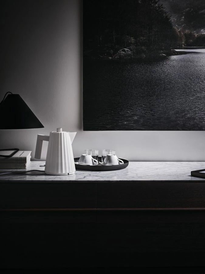 Alessi MDL06/1 Plissé Electric Water Kettle 1.0 L 5 Alessi MDL06/1 Plissé Electric Water Kettle 1.0 L - Image 3