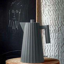 Alessi MDL06 Plissé Electric Water Kettle 1.7 L 8 Alessi MDL06 Plissé Electric Water Kettle 1.7 L -Coffee Grinders Store alessi mdl06 plisse 3326 2