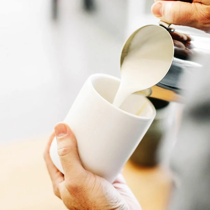 Fellow Monty Milk Art Cup 325 Ml (11 Oz) 6 Fellow Monty Milk Art Cup 325 Ml (11 Oz) - Image 4