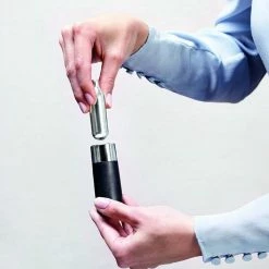 ISi Soda Siphon Stainless Steel 1 L 11 ISi Soda Siphon Stainless Steel 1 L -Coffee Grinders Store isi stainless steel soda siphon 924