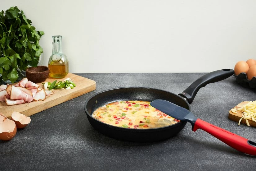 Swiss Diamond XD Induction Classic+ Fry Pan 6 Swiss Diamond XD Induction Classic+ Fry Pan - Image 4