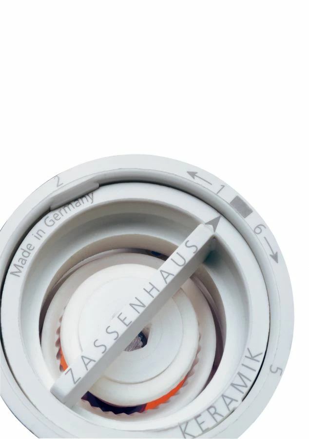 Zassenhaus Berlin Pepper Mill, Acrylic 4 Zassenhaus Berlin Pepper Mill, Acrylic - Image 2